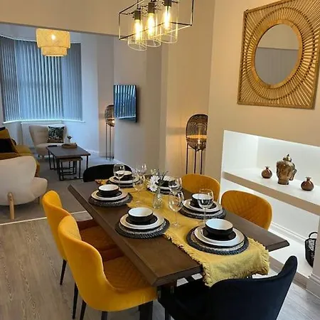 Brand New Stunning Family House Villa Blackpool Buitenkant foto